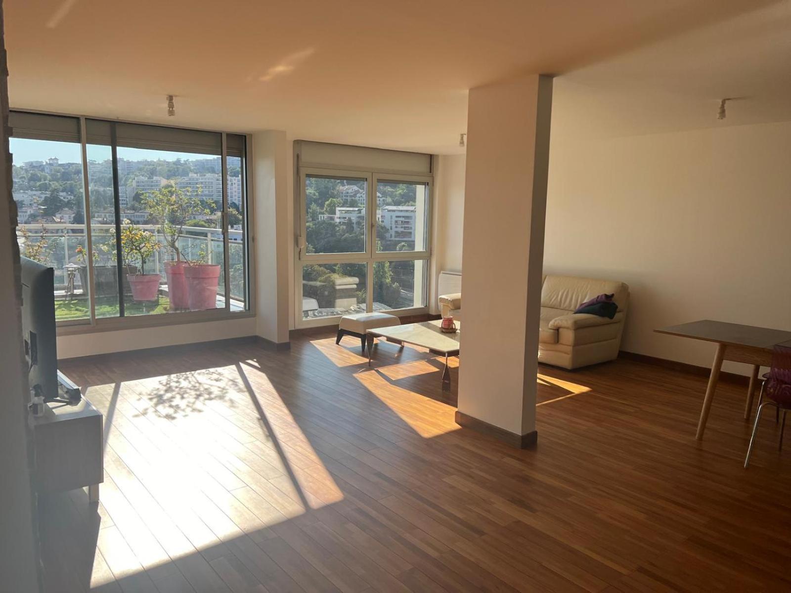 Chambre Dans Les Hauteurs De Lyon Proche Fourviere Chez L Hote Exteriör bild