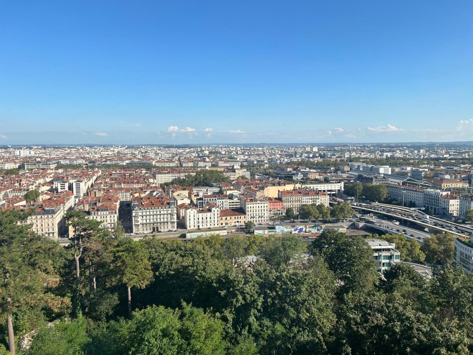 Chambre Dans Les Hauteurs De Lyon Proche Fourviere Chez L Hote Exteriör bild