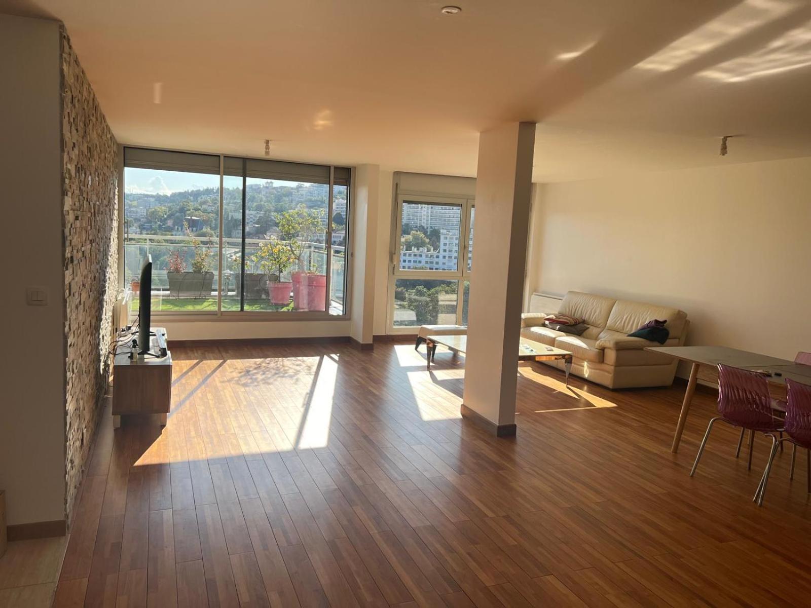 Chambre Dans Les Hauteurs De Lyon Proche Fourviere Chez L Hote Exteriör bild